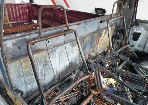 2000 Dodge Ram 1500 St from USA, damaged, VIN 1B7HC16Y4YS622128